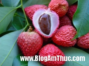 5loaitraicaygiupgiainhietmuahe b63c9 300x225 Những trái cây thiên nhiên tốt cho sức khỏe vào mùa hè