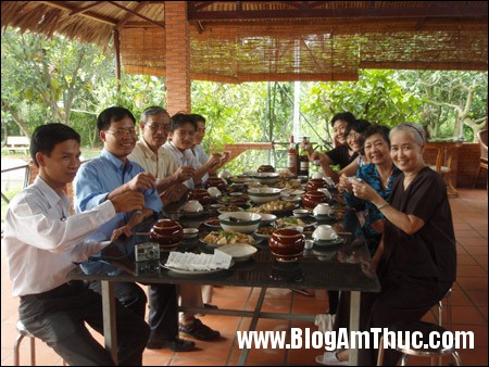 t707828 Khái quát văn hóa ẩm thực Việt Nam thông qua 9 đặc trưng 
