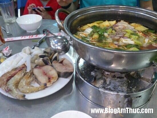 hai san ba thoi 5 Địa chỉ ăn hải sản tươi ngon khi đi du lịch Đà Nẵng