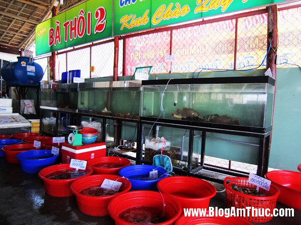 hai san ba thoi 9 Địa chỉ ăn hải sản tươi ngon khi đi du lịch Đà Nẵng