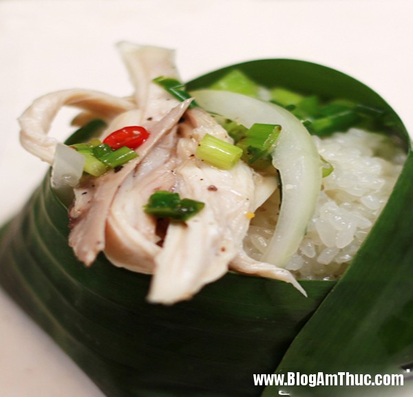 bua sang ngon mieng voi xoi ga xe www.tiepthigiadinh.com  5  Cách nấu xôi gà dẻo thơm cho bữa sáng ngon miệng