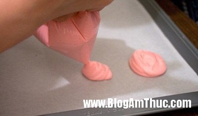 cach lam keo nam cuc dang yeu cho ngay le valentine 3 Cách làm kẹo nấm cực đáng yêu giúp ghi điểm trong mắt chàng