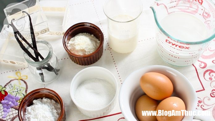 Nhấn vào ảnh để phóng to vang sua thom ngon mke lam cho be yeu hay an chong lon 5 696x392 Váng sữa thơm ngon cho bé yêu mau ăn chóng lớn