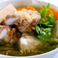 canh-cai-chua-khoai-mon