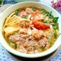 1445395856-bun-rieu-cua-cha-hai-san--7-